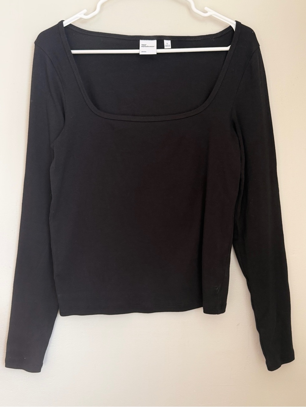 Aritzia TNA Homestretch Shirt Womens Large Black Long Sleeve Square Neck - Picture 2 of 2